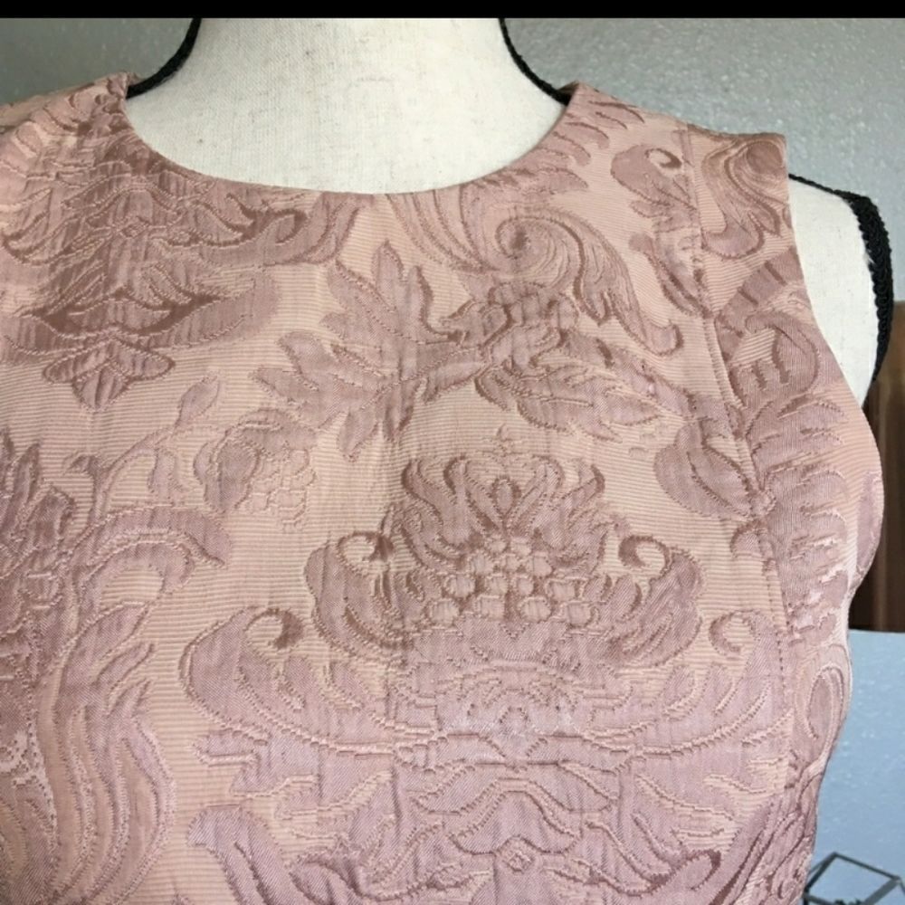 Theory Pink Baroque Sleeveless Hourglass Cocktail - Picture 2 of 8